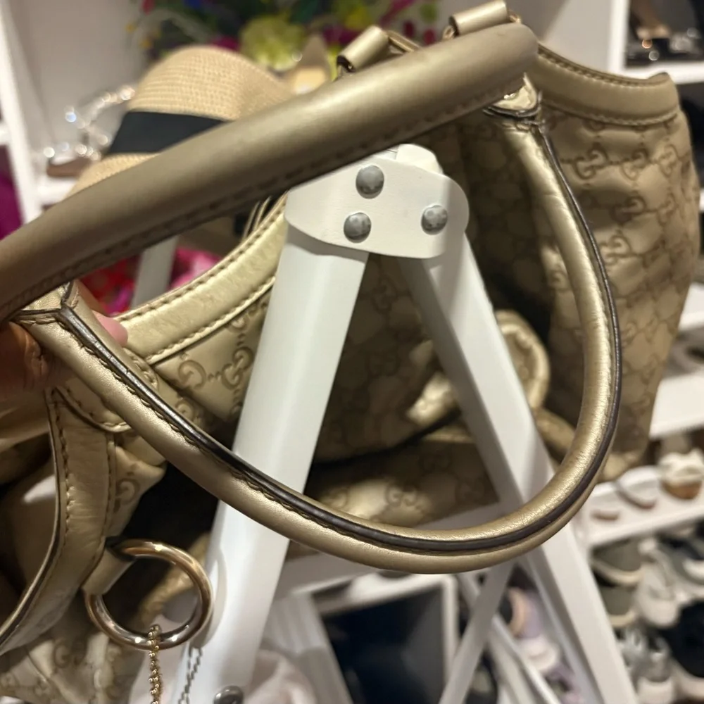 Gucci Beige GG Canvas Shoulder Bag - Picture 5 of 6